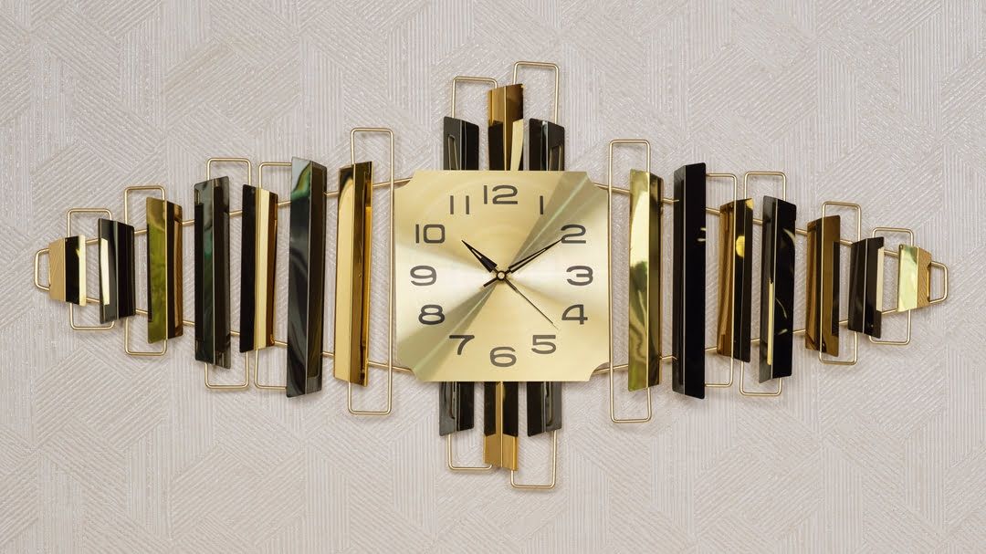 Montre Murale Carrée Luxueuse en Inox – Design Or & Noir – Horloge Moderne Élégante pour Salon & Bureau