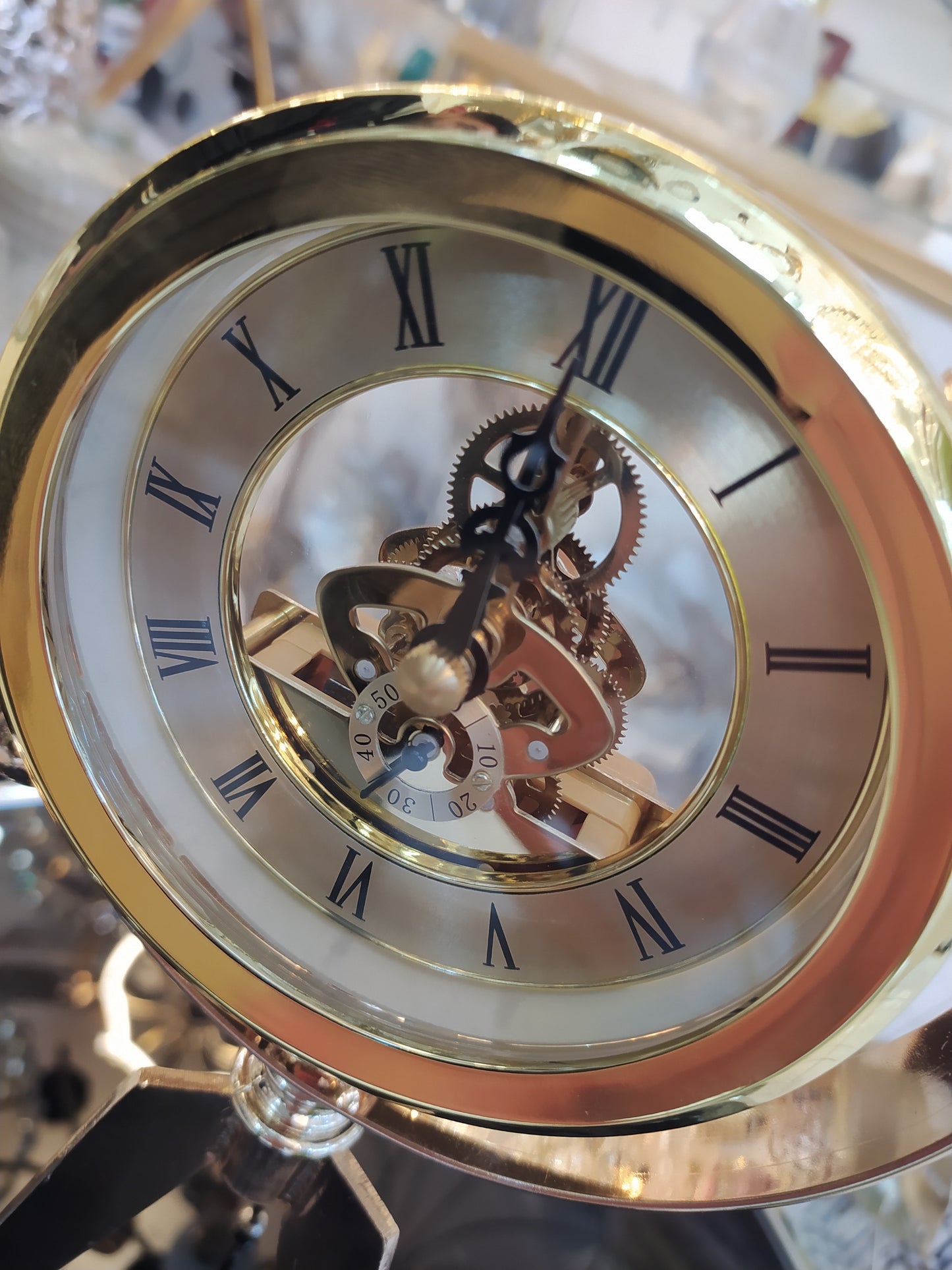 Horloge de Bureau Moderne en Métal – 30cm, Quartz Silencieux – Élégante Décoration pour Salon & Bureau