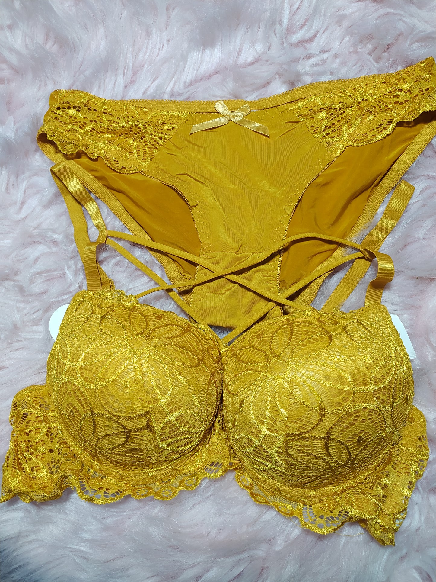 Ensemble Lingerie 2 Pièces – Élégance, Séduction & Confort