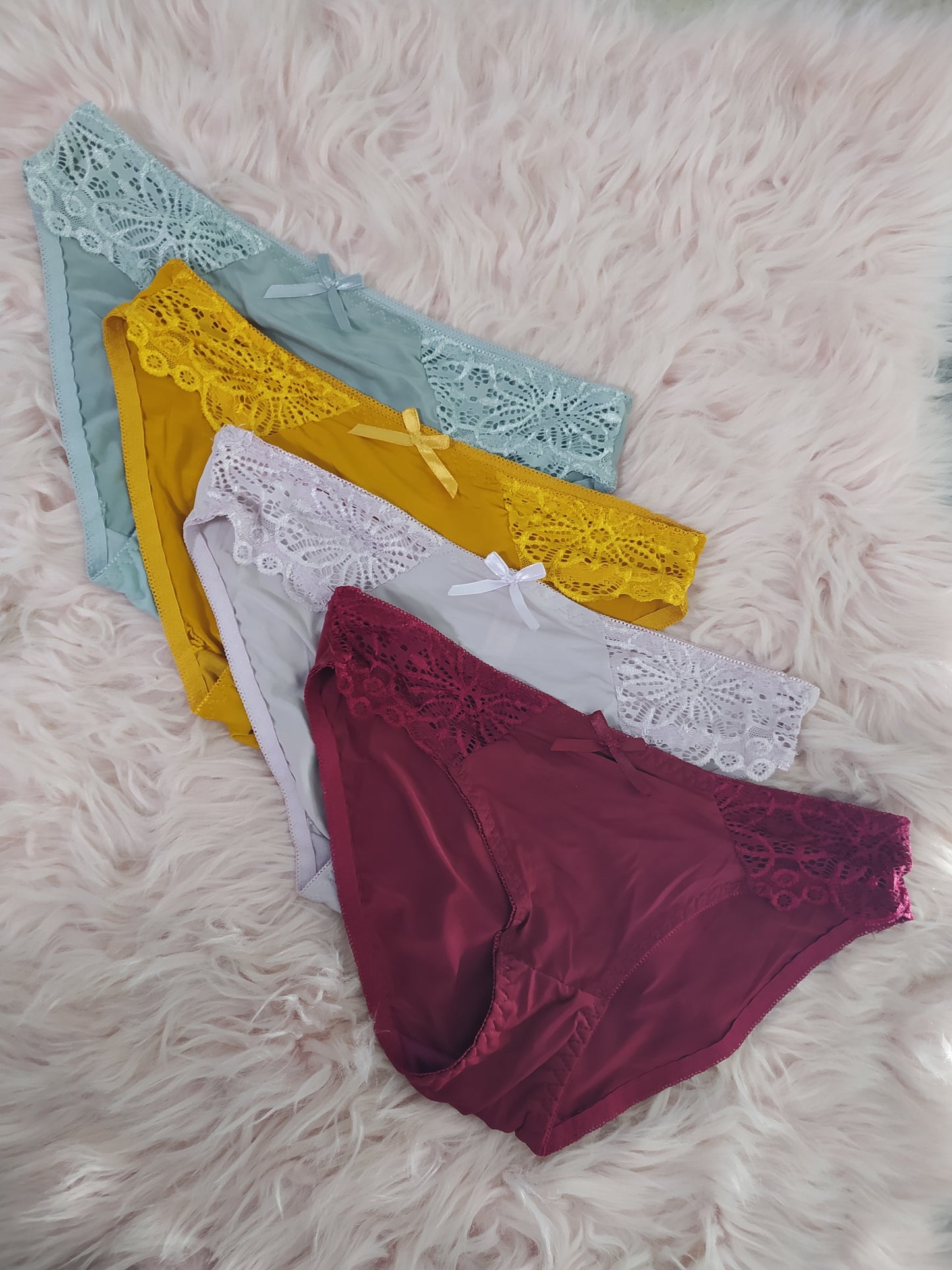 Ensemble Lingerie 2 Pièces – Élégance, Séduction & Confort