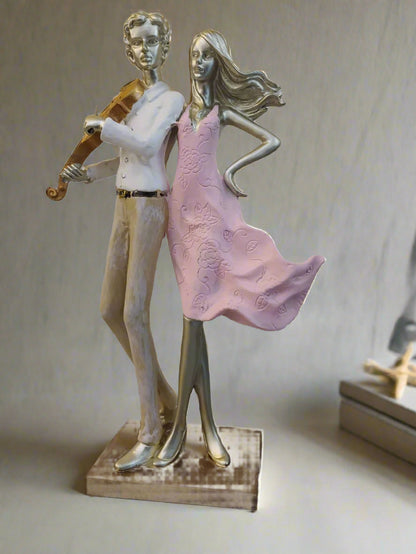 Statue Romantique Violoniste en Résine – Élégance Musicale