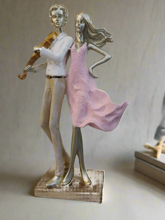 Statue Romantique Violoniste en Résine – Élégance Musicale