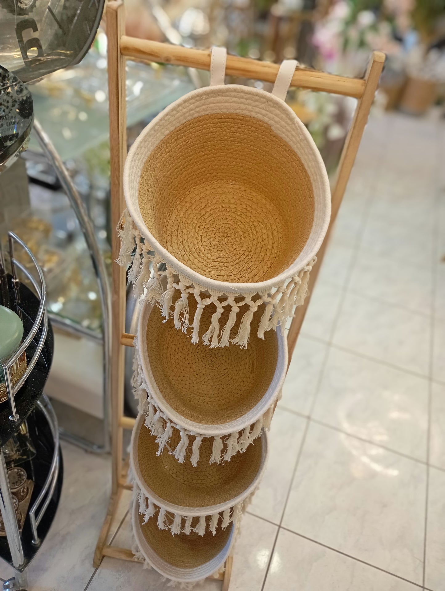 🌟 Support Bois & Paille Moderne – Élégance Naturelle pour Votre Intérieur 🌟