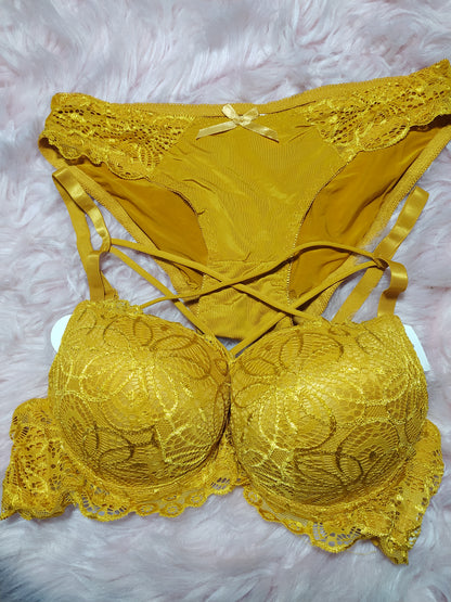 Ensemble Lingerie 2 Pièces – Élégance, Séduction & Confort