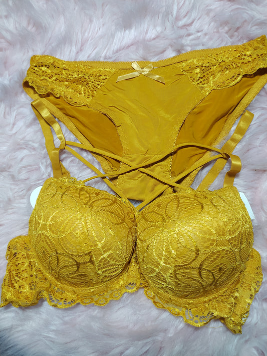 Ensemble Lingerie 2 Pièces – Élégance, Séduction & Confort