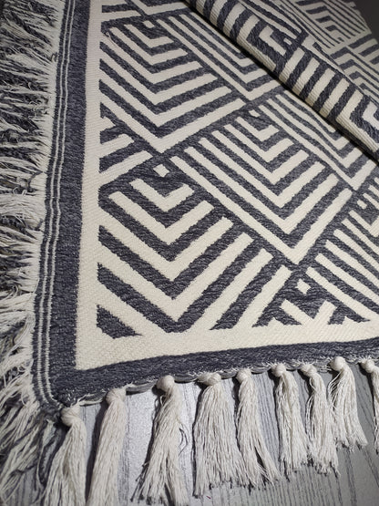 Tapis Tissé "Évasion Marine" – Par Chikh Essouk