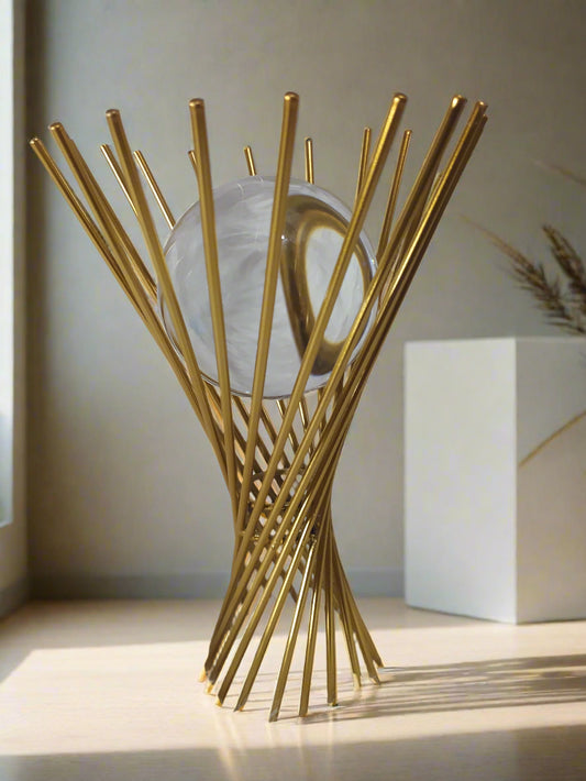 Décoration Élégante en inox Doré avec Bulle en Verre – Éclat & Raffinement pour Votre Intérieur !