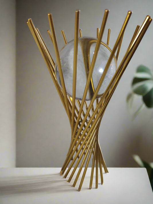 Décoration Élégante en inox Doré avec Bulle en Verre – Éclat & Raffinement pour Votre Intérieur !