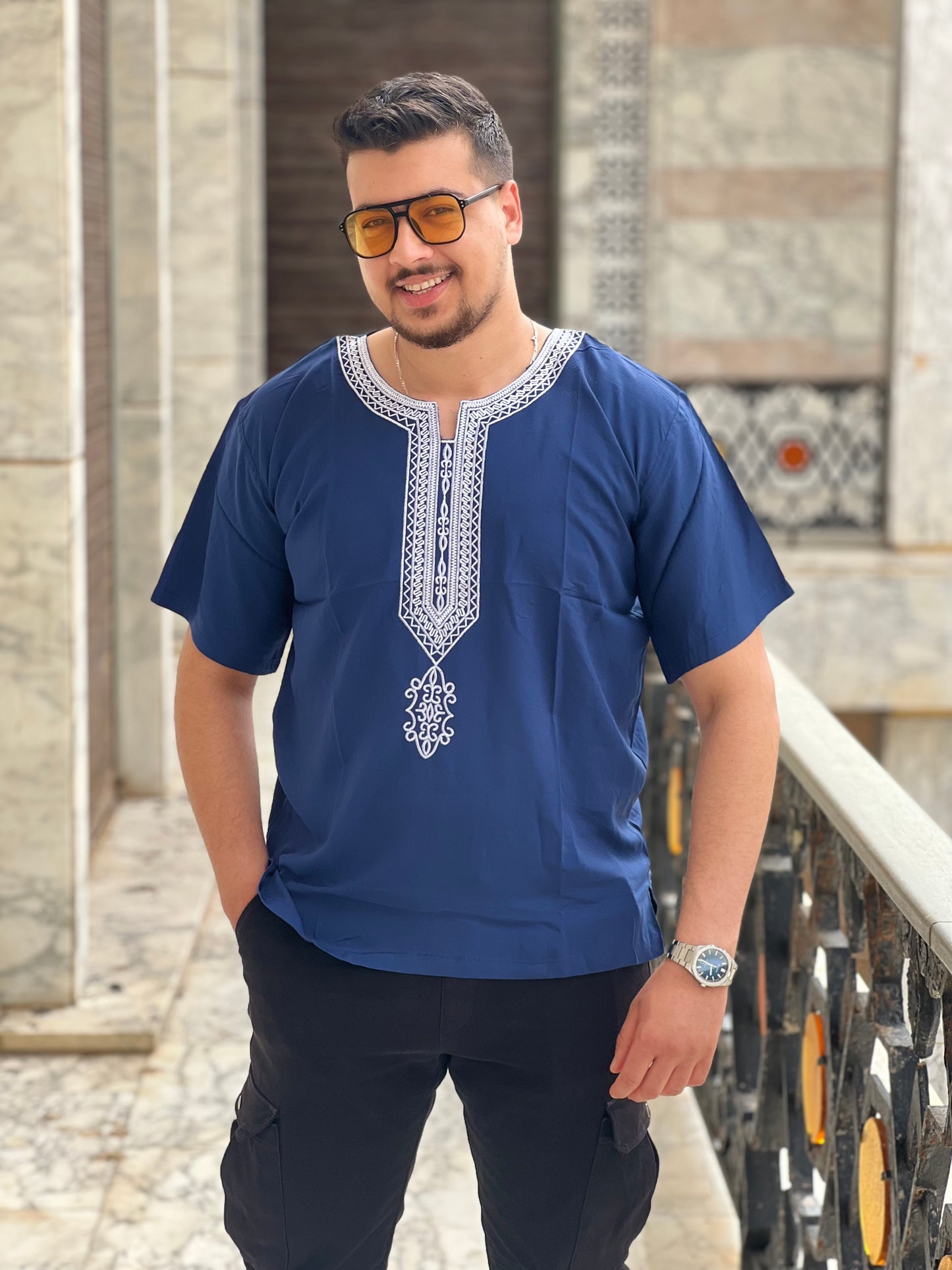 T-shirt traditionnel